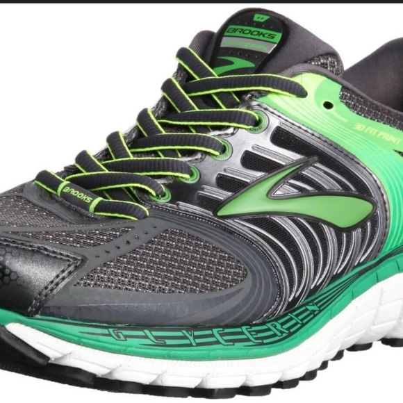 Brooks Other - Brooks Dynamic Gray and Green Sneakers